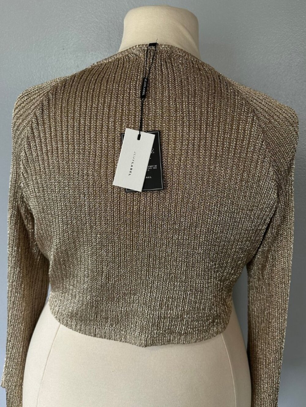 NWT jluxlabel Metallic gold top - Picture 3 of 4